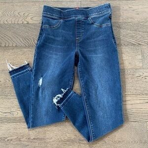 SPANX Distressed Frayed Hem Pull On Skinny Jeans